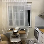 Blloku شقة تيرانا