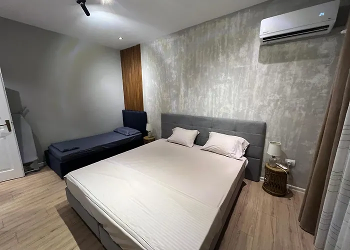 Blloku * ティラナ